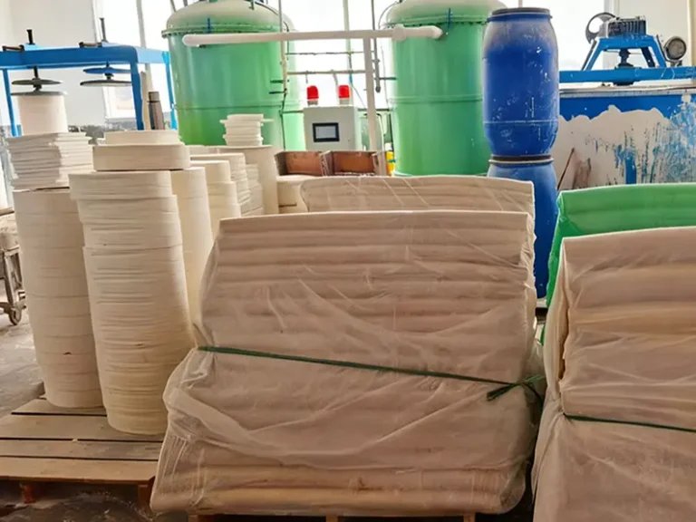 Washing and cleaning ceramic pieces after trimming at TYY china factory, removing dust before decoration